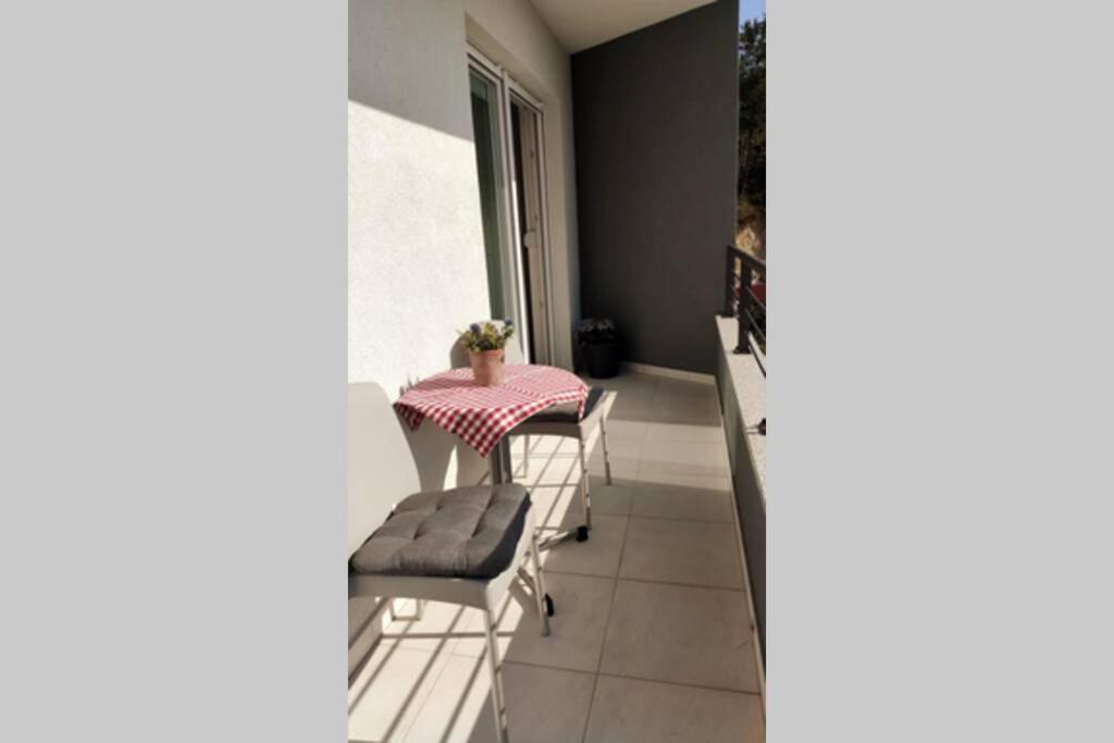 Apartment Pape Krvavica Εξωτερικό φωτογραφία