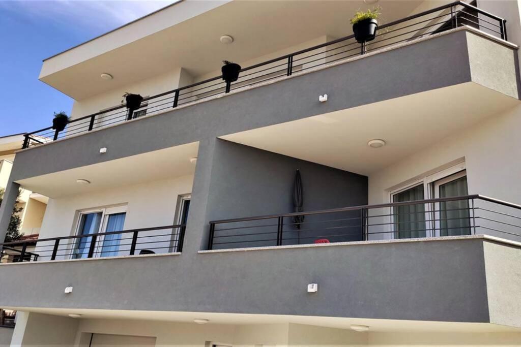 Apartment Pape Krvavica Εξωτερικό φωτογραφία
